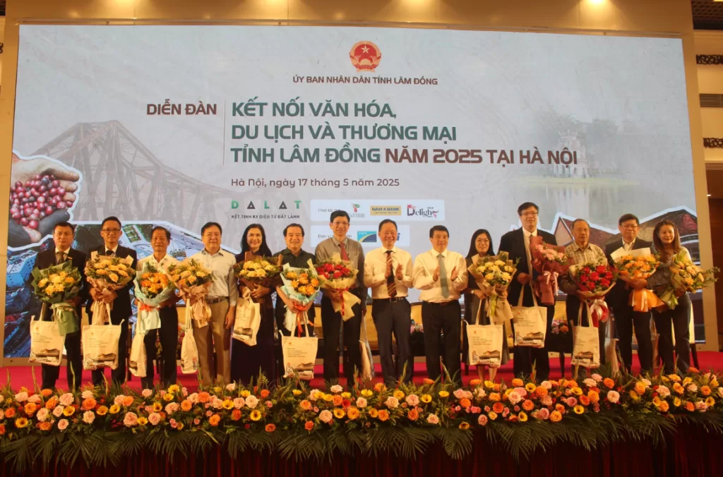 Ngày Văn hóa Lâm Đồng tại Hà Nội 2025 - Diễn đàn Kết nối Văn hóa, Du lịch và Thương mại tỉnh Lâm Đồng năm 2025 tại Hà Nội