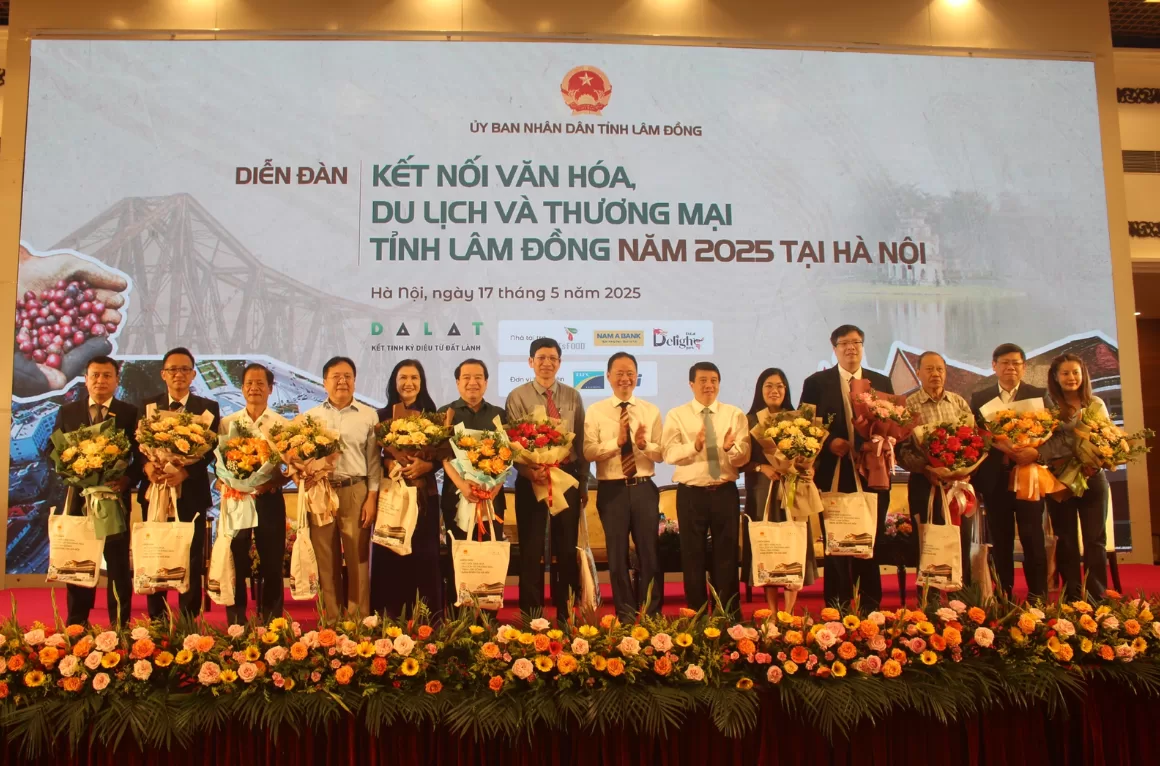 Ngày Văn hóa Lâm Đồng tại Hà Nội 2025 – Diễn đàn Kết nối Văn hóa, Du lịch và Thương mại tỉnh Lâm Đồng năm 2025 tại Hà Nội